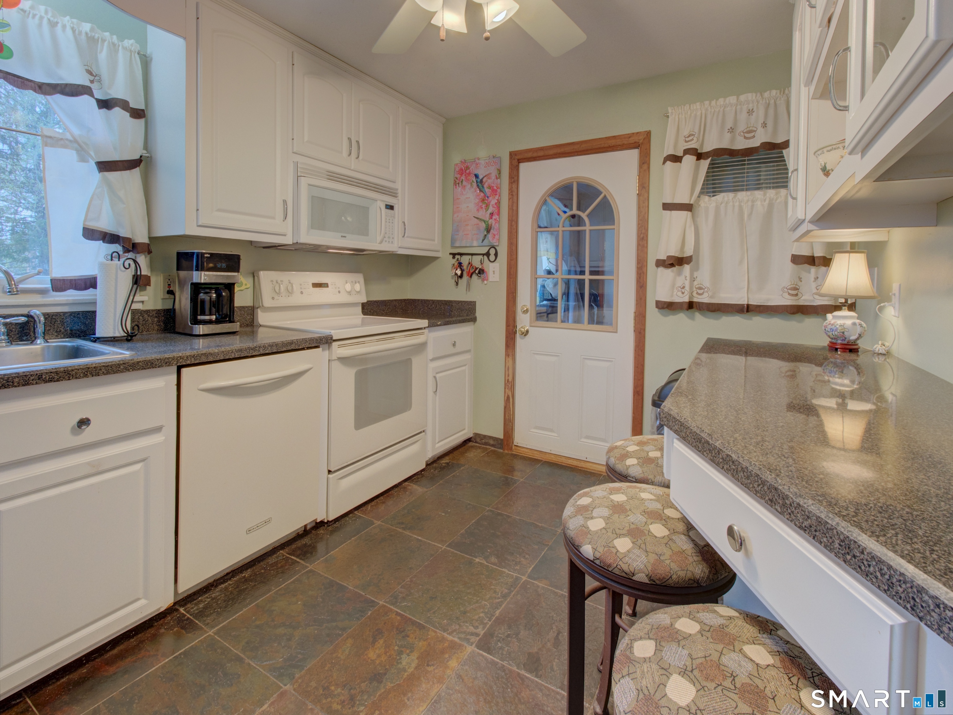 41 Sawka Drive East Hartford CT 06118