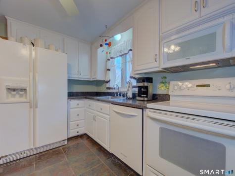 41 Sawka Drive East Hartford CT 06118