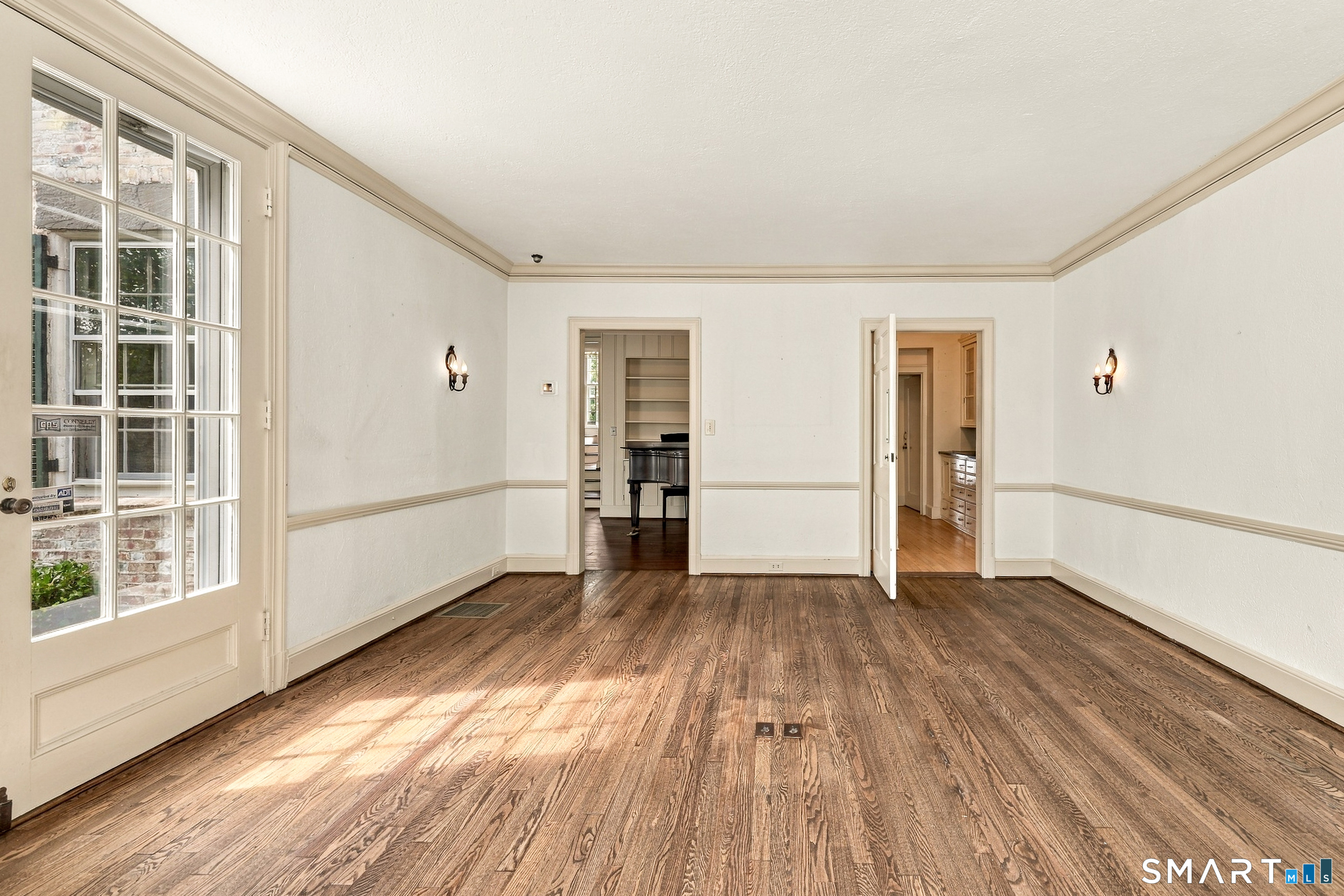 1191 Ridge Road North Haven CT 06473