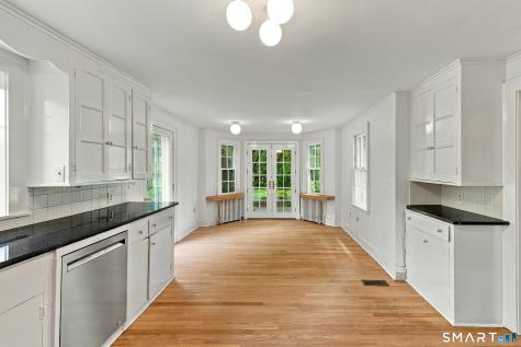 1191 Ridge Road North Haven CT 06473