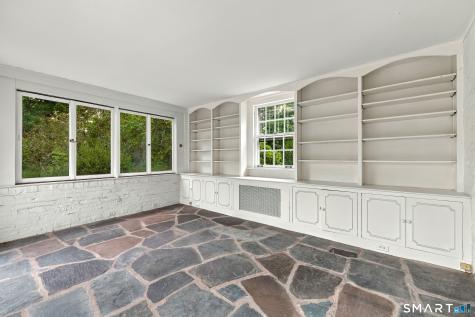 1191 Ridge Road North Haven CT 06473