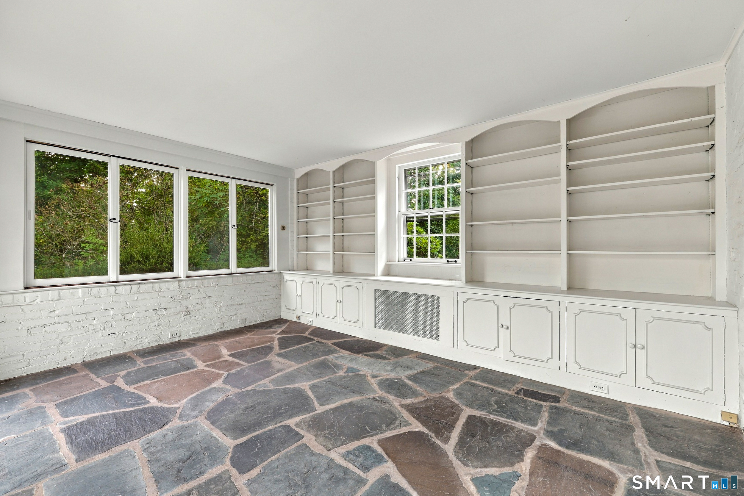 1191 Ridge Road North Haven CT 06473