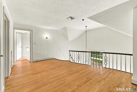 1191 Ridge Road North Haven CT 06473