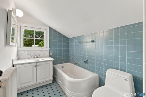1191 Ridge Road North Haven CT 06473