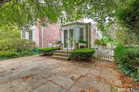 1191 Ridge Road North Haven CT 06473