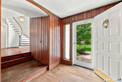 1191 Ridge Road North Haven CT 06473