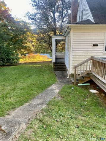 1280 New Haven Road Naugatuck CT 06770