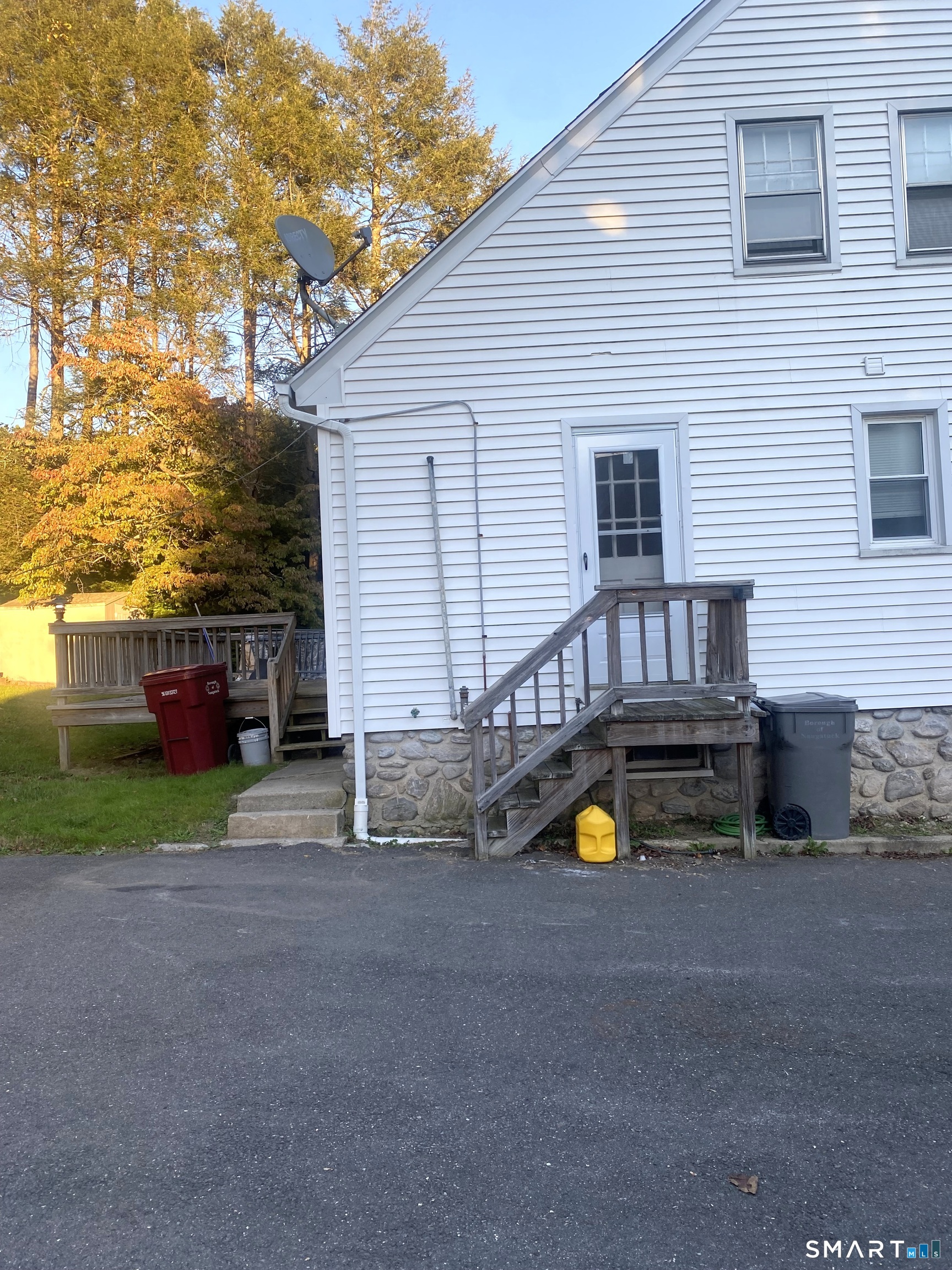1280 New Haven Road Naugatuck CT 06770
