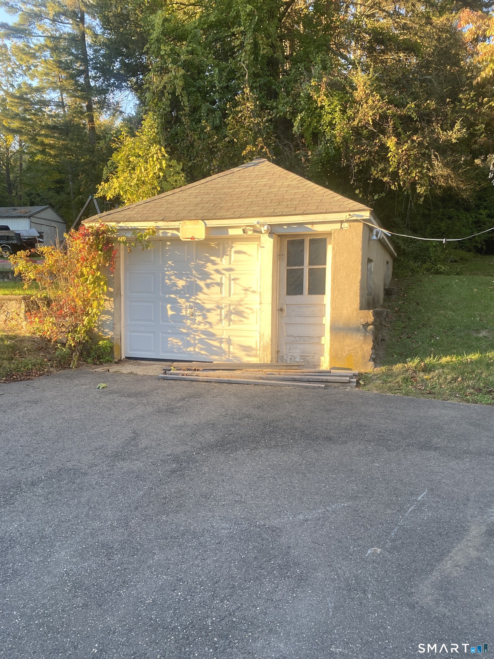 1280 New Haven Road Naugatuck CT 06770