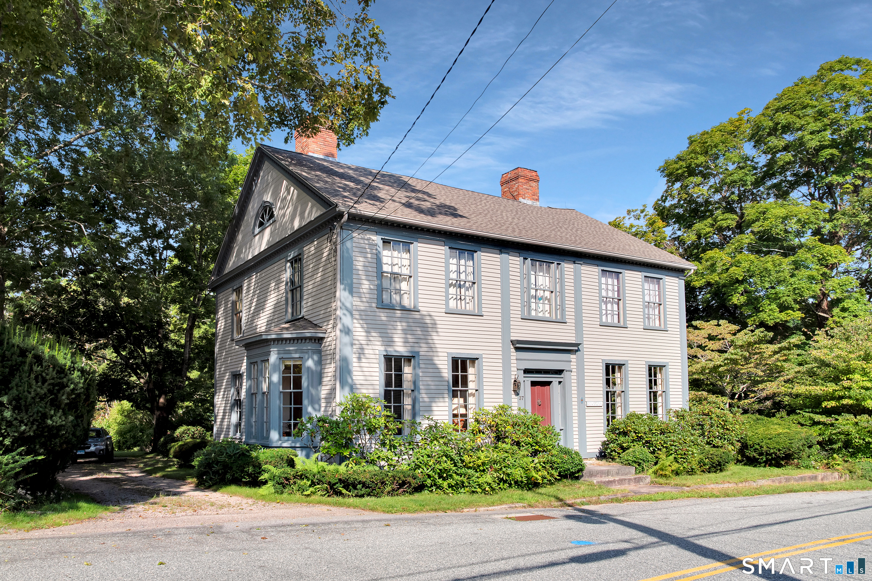 37 Main Street North Stonington CT 06359
