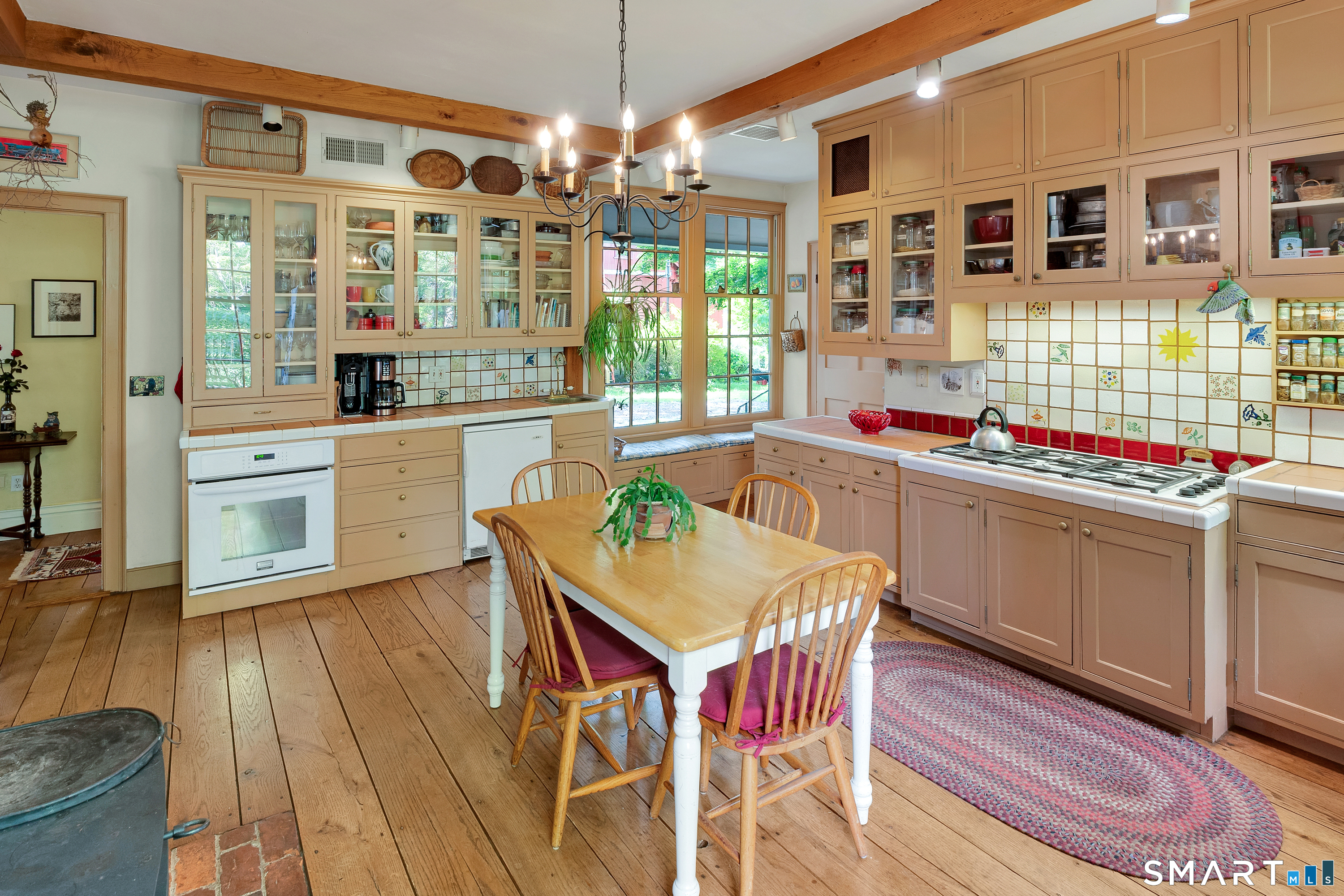 37 Main Street North Stonington CT 06359
