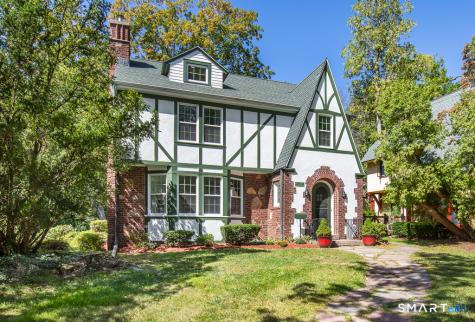 10 Vista Terrace New Haven CT 06515