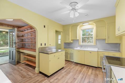 10 Vista Terrace New Haven CT 06515
