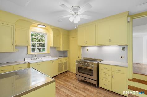 10 Vista Terrace New Haven CT 06515