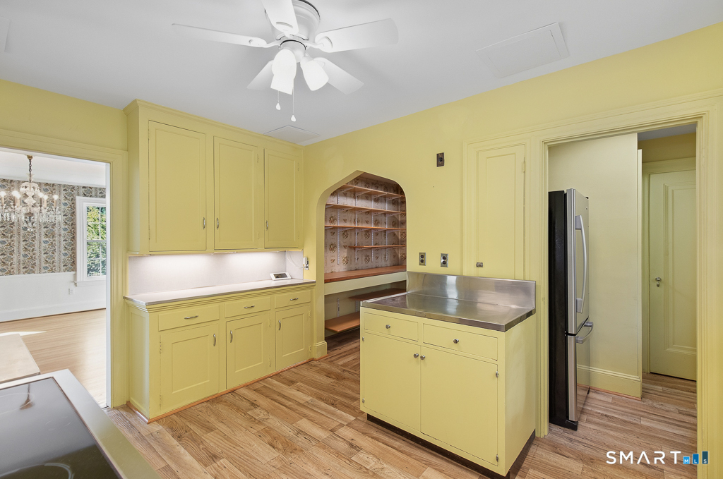 10 Vista Terrace New Haven CT 06515