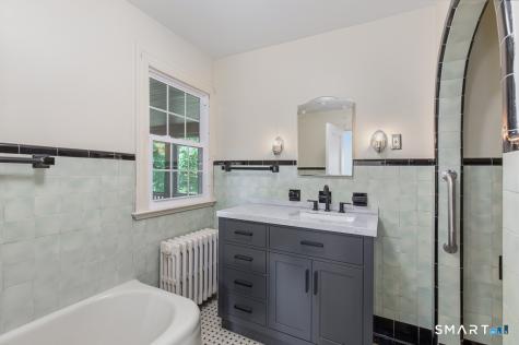 10 Vista Terrace New Haven CT 06515