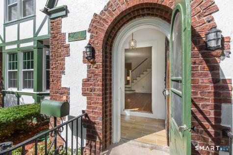 10 Vista Terrace New Haven CT 06515