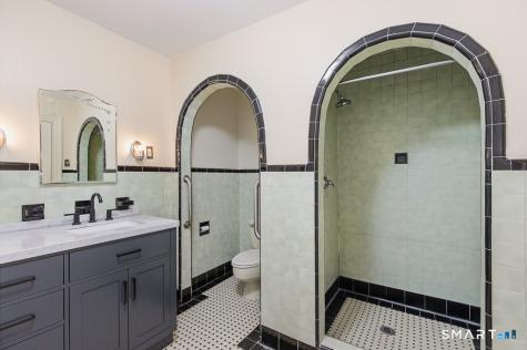 10 Vista Terrace New Haven CT 06515