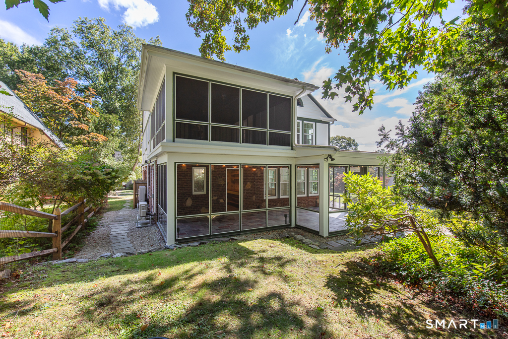 10 Vista Terrace New Haven CT 06515