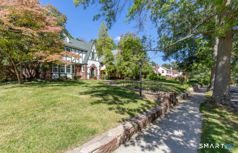 10 Vista Terrace New Haven CT 06515