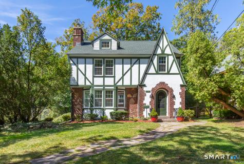 10 Vista Terrace New Haven CT 06515