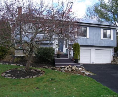 11 Round Table Road New Milford CT 06776