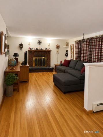 1080 Hoop Pole Road Guilford CT 06437