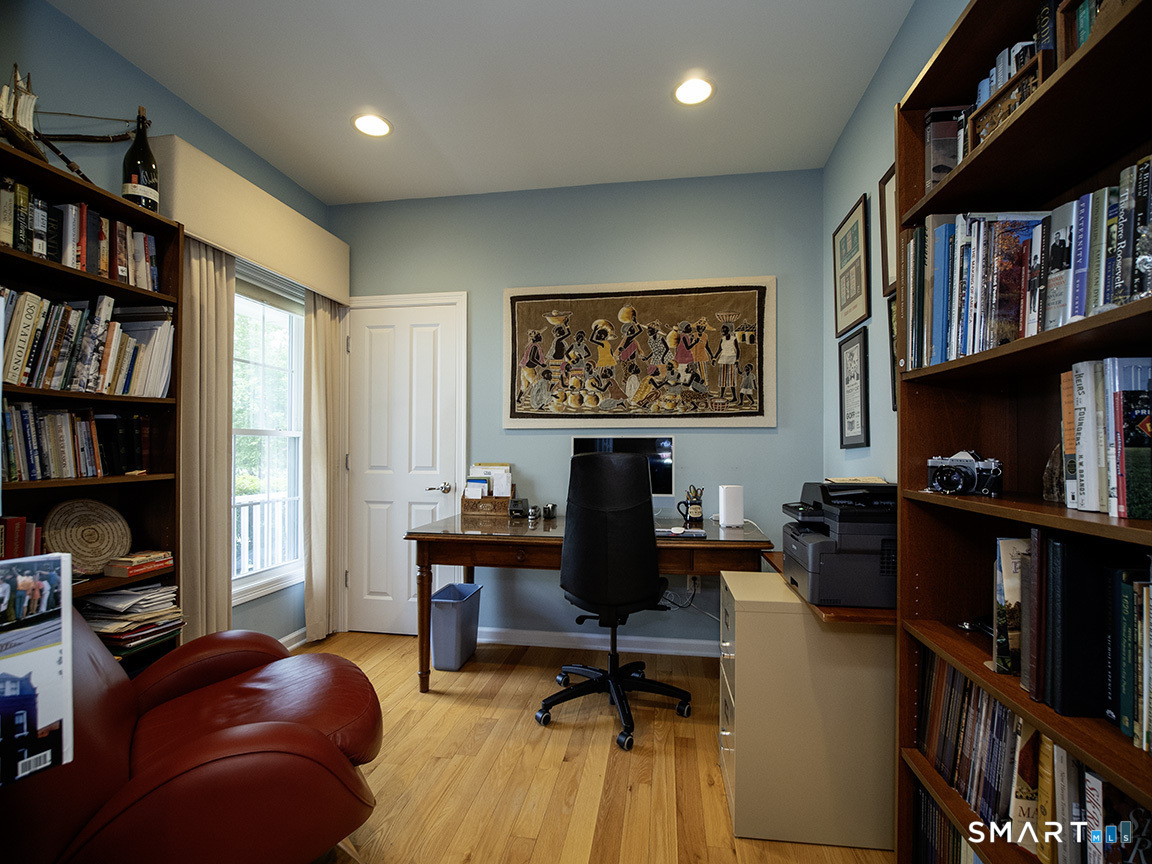 3 Wadsworth Lane Cheshire CT 06410