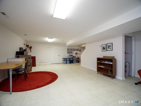 3 Wadsworth Lane Cheshire CT 06410
