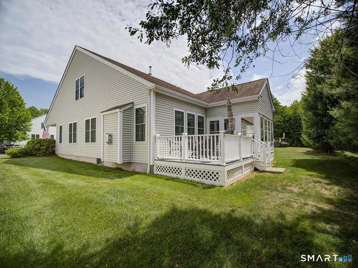 3 Wadsworth Lane Cheshire CT 06410