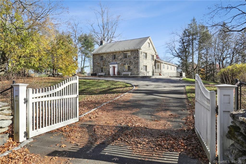108 Flat Rock Road Easton CT 06612