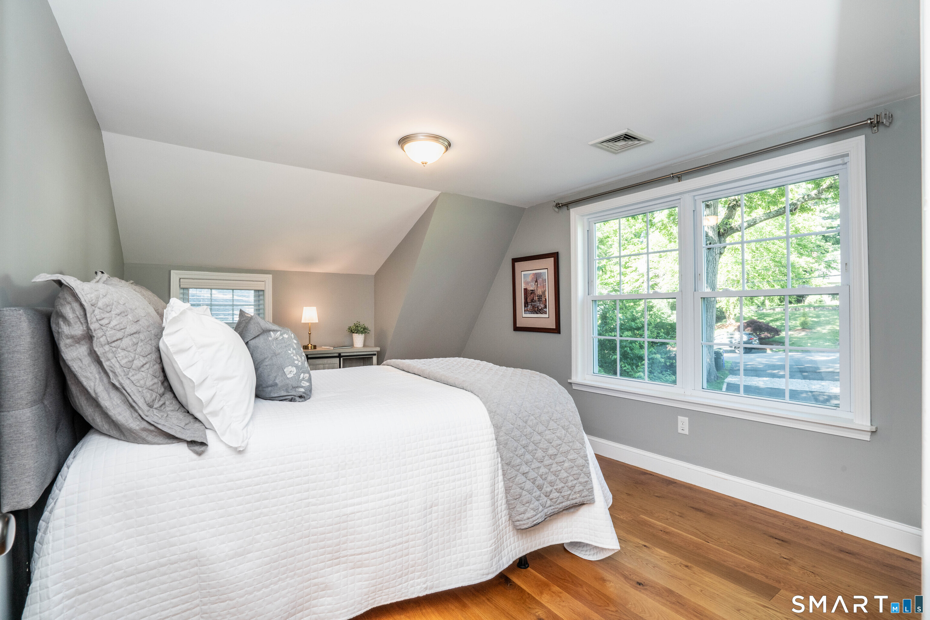 57 Woodridge Circle West Hartford CT 06107