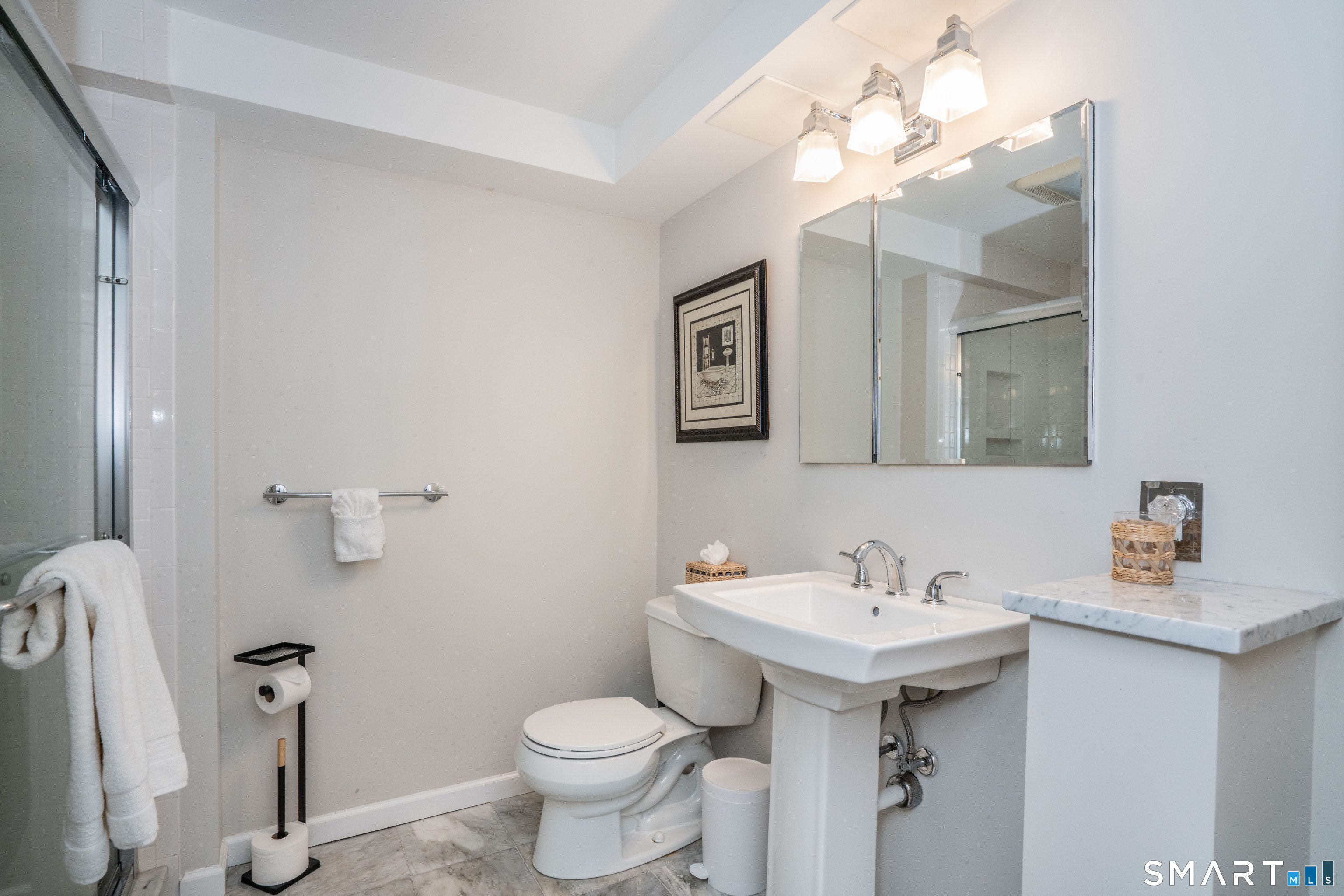 57 Woodridge Circle West Hartford CT 06107