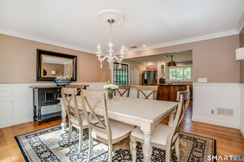 57 Woodridge Circle West Hartford CT 06107