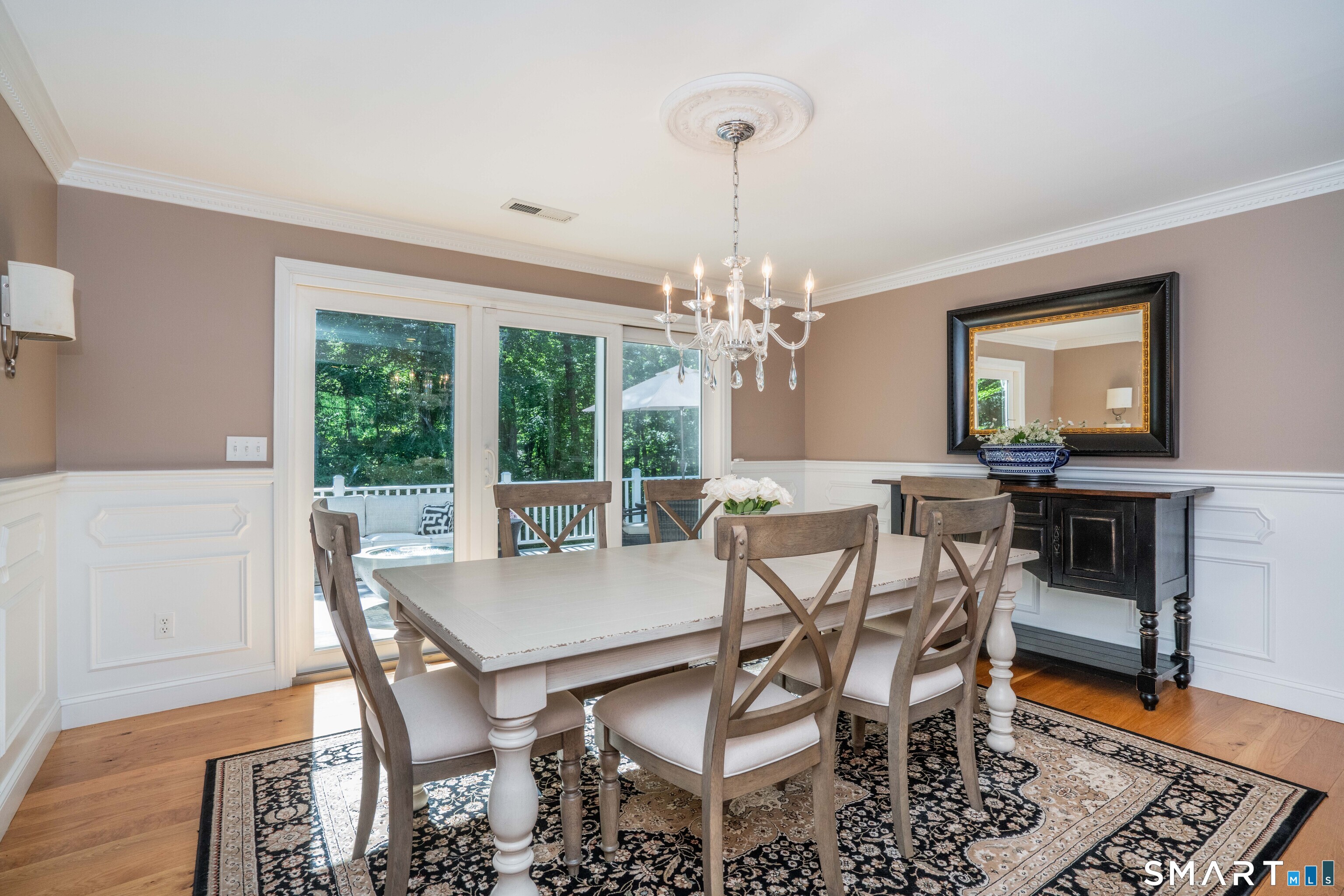57 Woodridge Circle West Hartford CT 06107