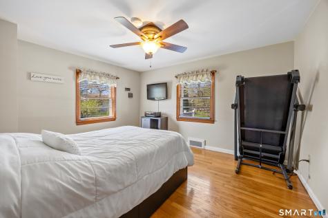 15 Country Drive Norwich CT 06360
