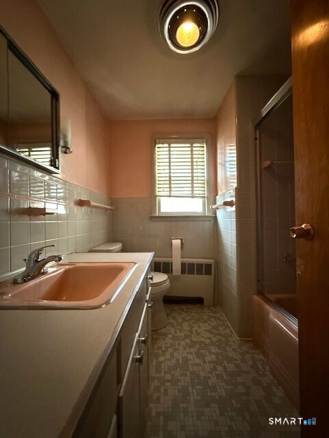 32 Hemlock Lane East Hartford CT 06118