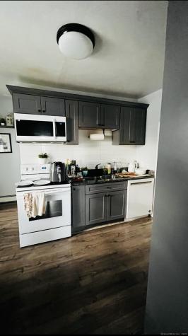 604 Birmingham Street Bridgeport CT 06606