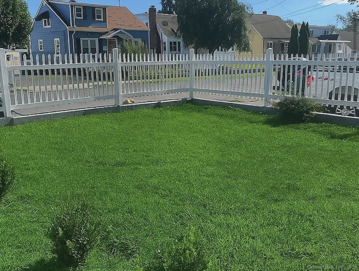 604 Birmingham Street Bridgeport CT 06606