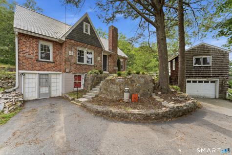 5 Richards Grove Road Waterford CT 06375