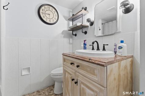5 Richards Grove Road Waterford CT 06375