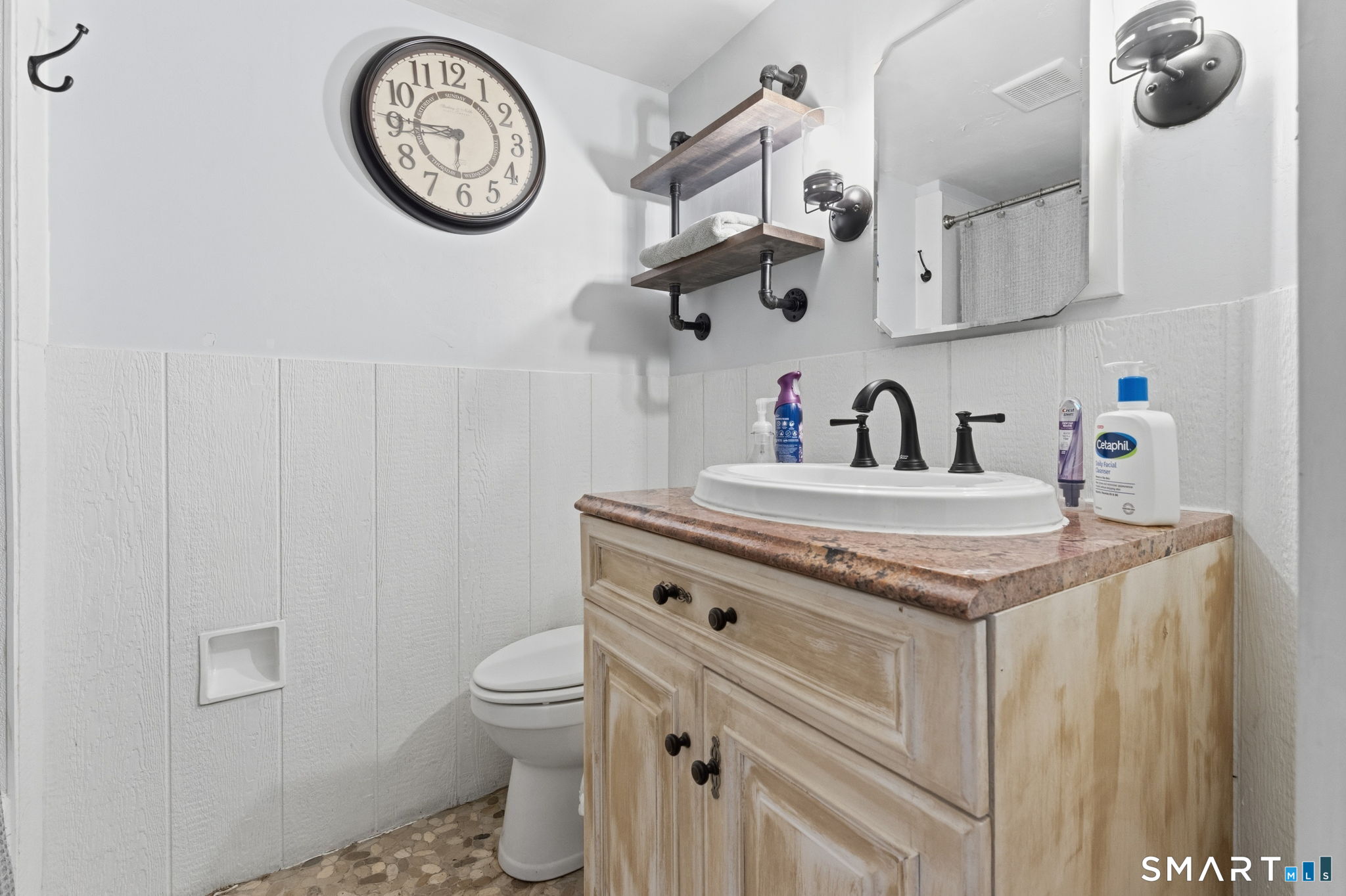 5 Richards Grove Road Waterford CT 06375