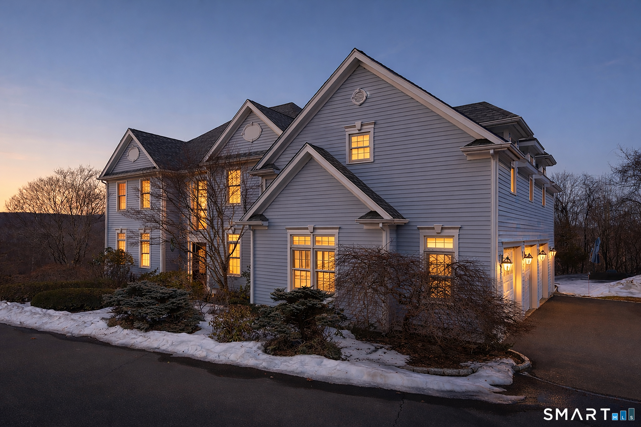 35 Coach Light Drive Woodbury CT 06798