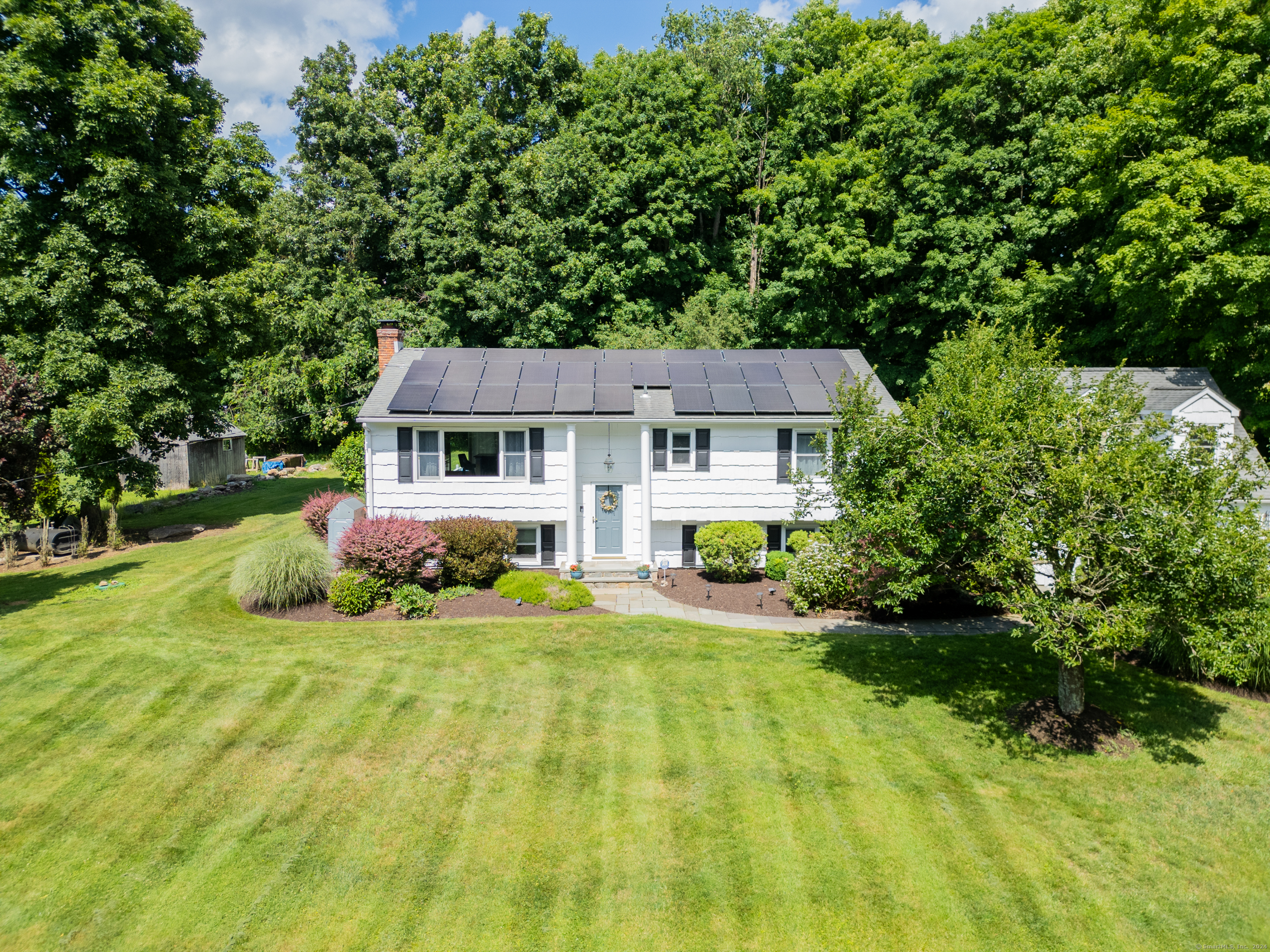 1 Wagon Road Bethel CT 06801
