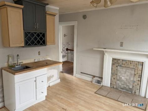 66 South 3rd Street Meriden CT 06451