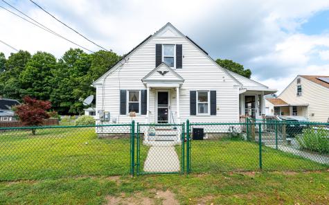 109 Battey Street Putnam CT 06260