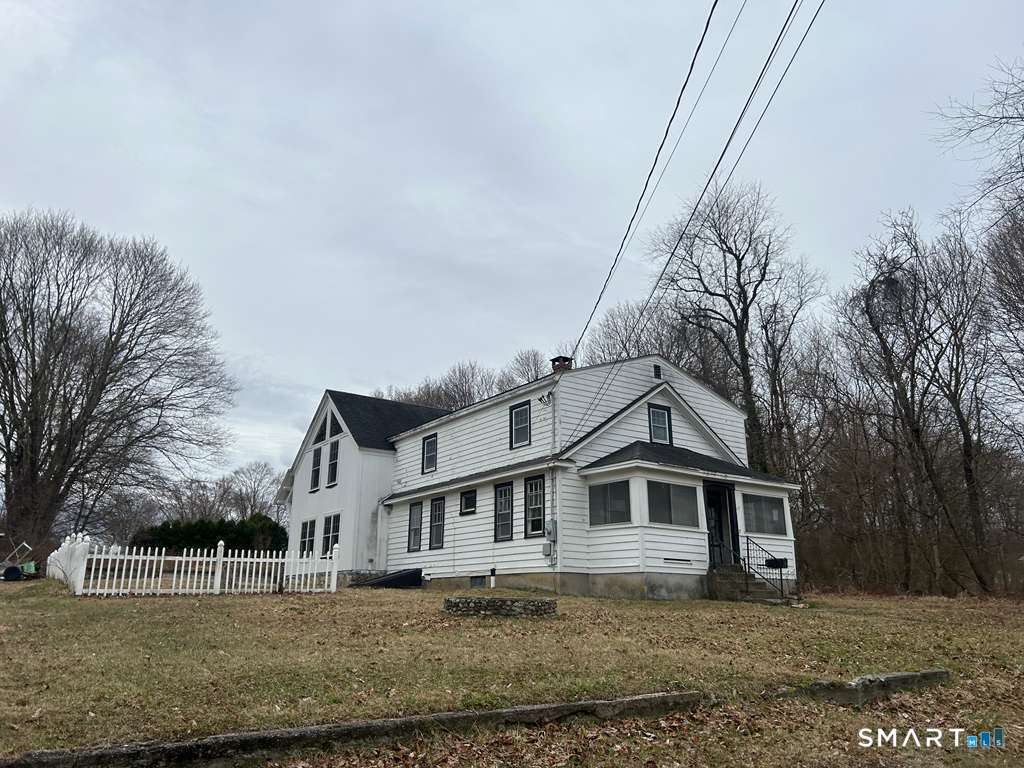 17 Comstock Avenue Waterford CT 06382