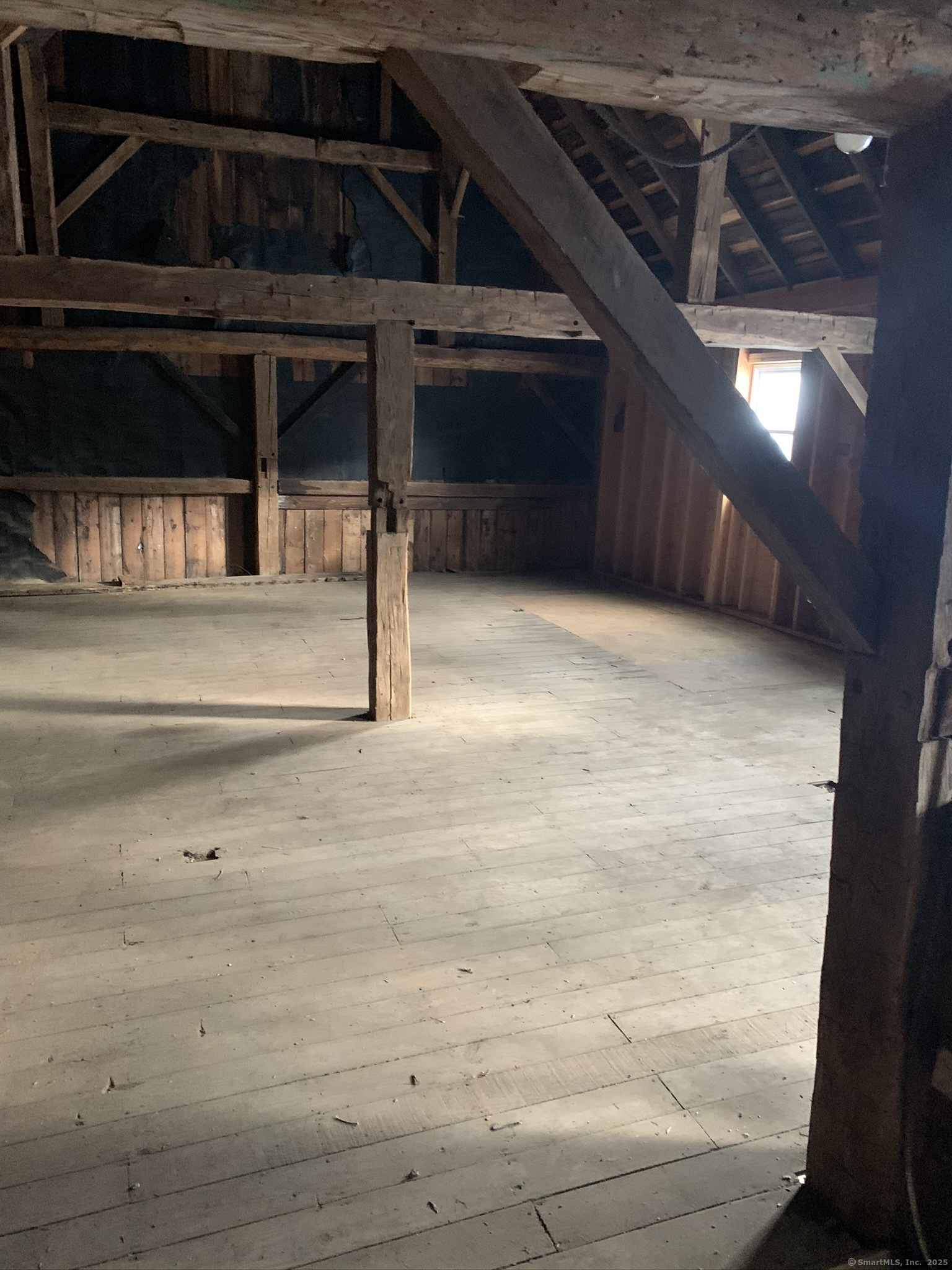 143 North Mountain Road Canton CT 06019