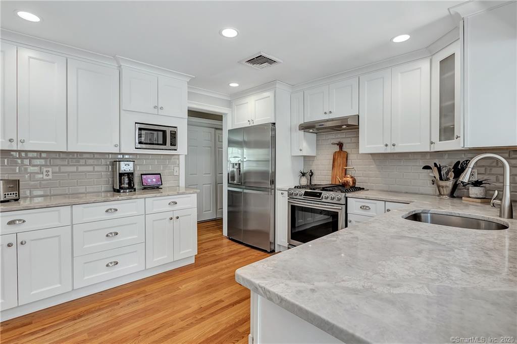 15 Macdonald Road Trumbull CT 06611