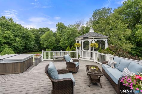 80 Heatherwood Drive South Windsor CT 06074